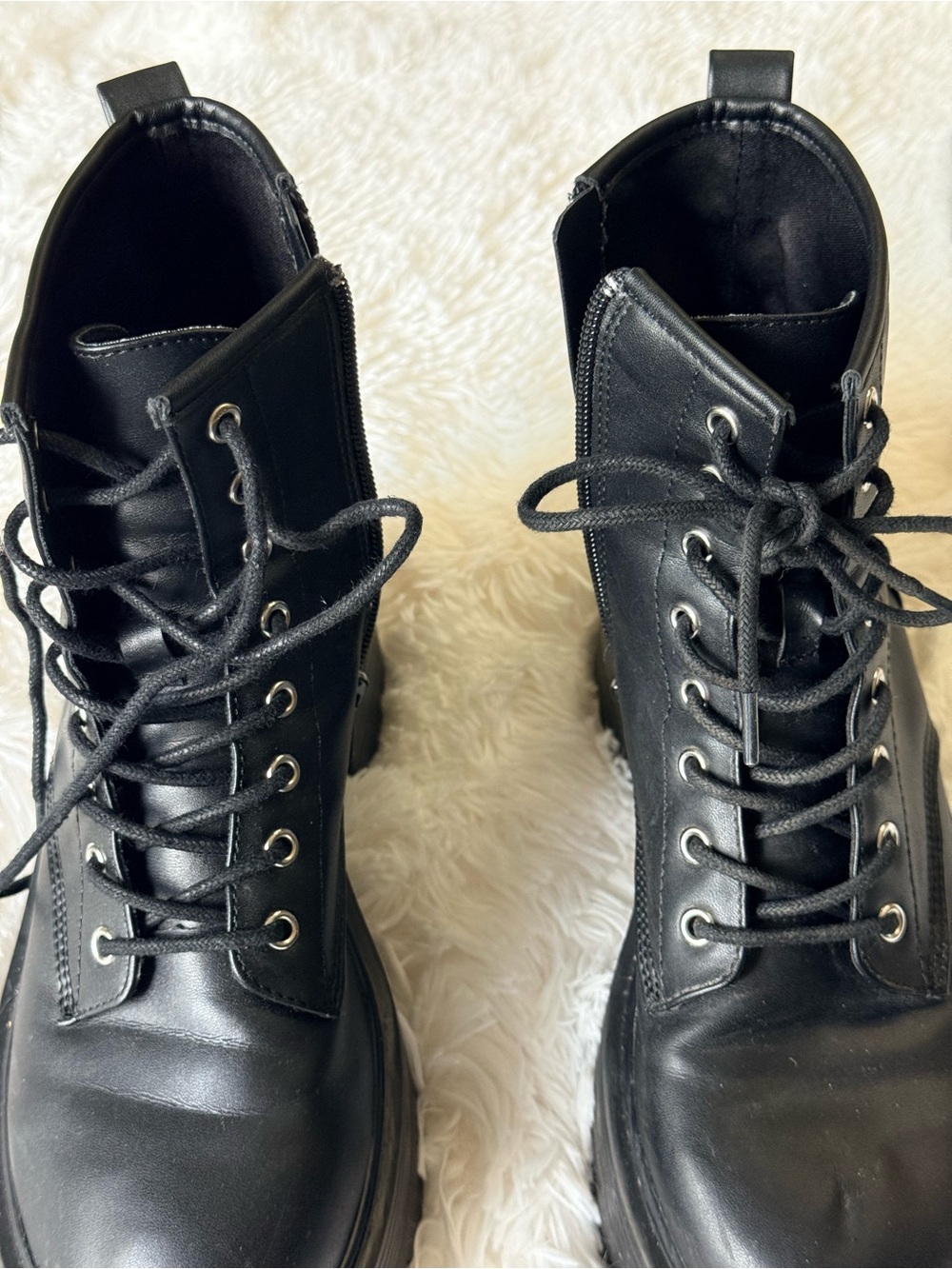 Madden girl Black Lace-Up platform Boots - Women - Picture 3 of 6